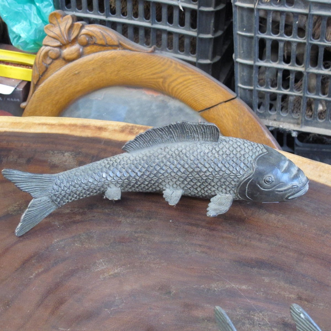 Bronze Fish | Indigo Oriental Antiques