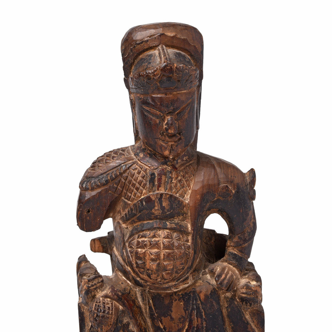 Dace detail of an Antique Chinese Qing Dynasty Guan Yu Figure - 19th Century | Indigo Antiques