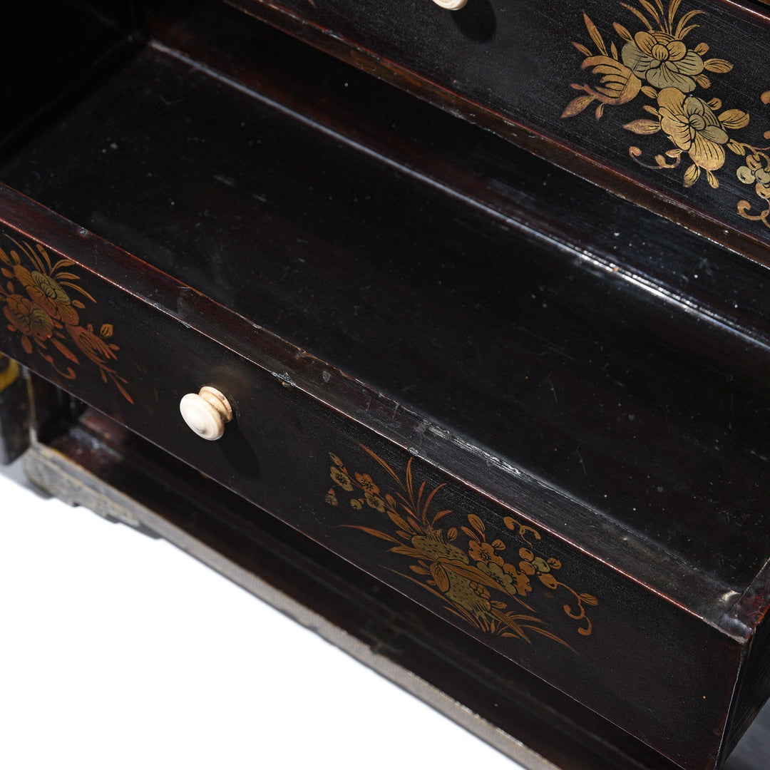 Gilt Black Lacquer Jewellery Cabinet - Early 19thC