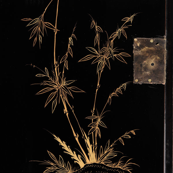 Gilt Chinese Black Lacquer Jewellery Cabinet - Early 19thC