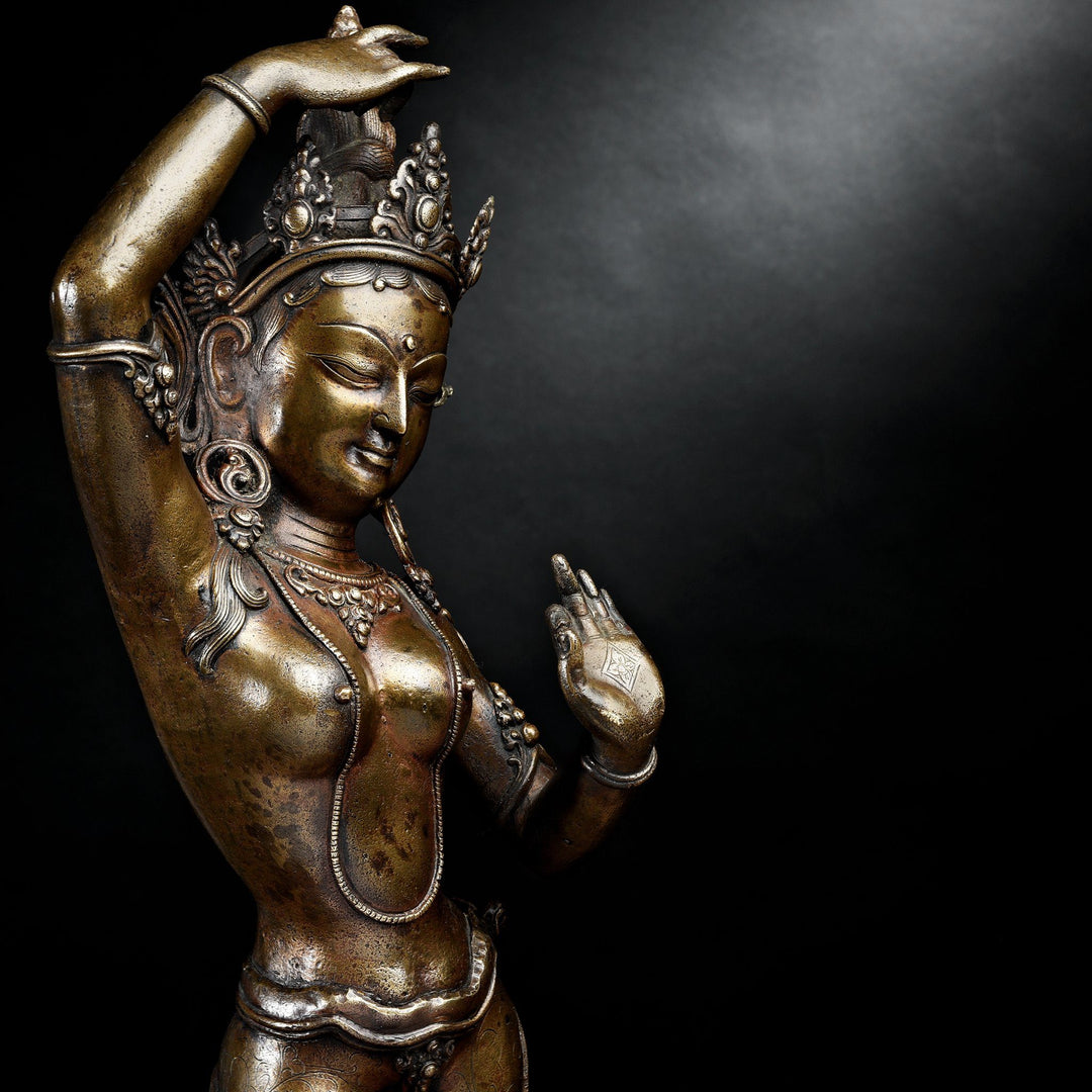 Bronze Statue of Parvati From Nepal - Early 20thC | Indigo Antiques