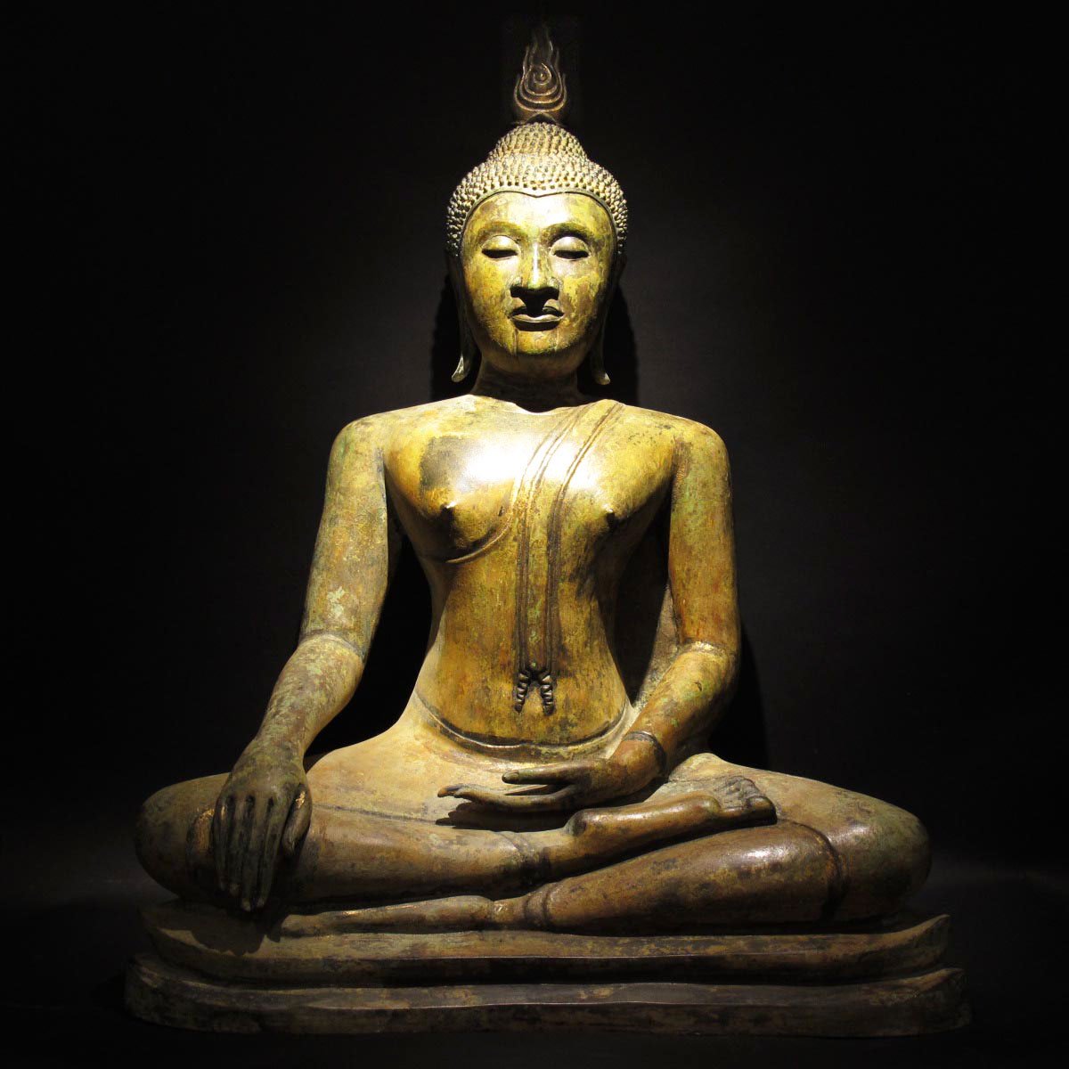 Bronze Thai Buddha in Bhumiparsha Mudra Pose | Indigo Oriental Antiques