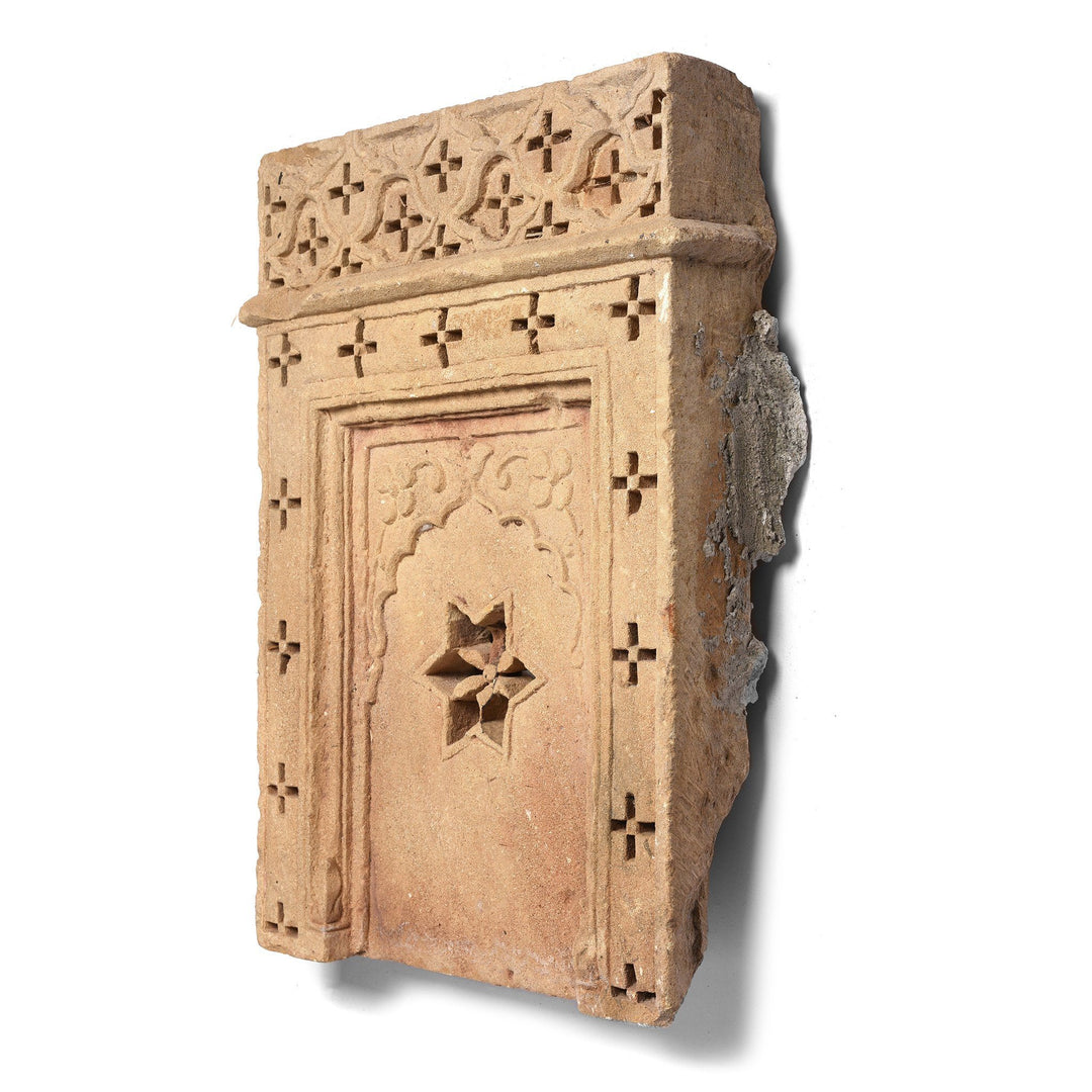 Side View Of Large Carved Mughal Style Stone Panel From Jaiselmer - 19thC | Indigo Antiques