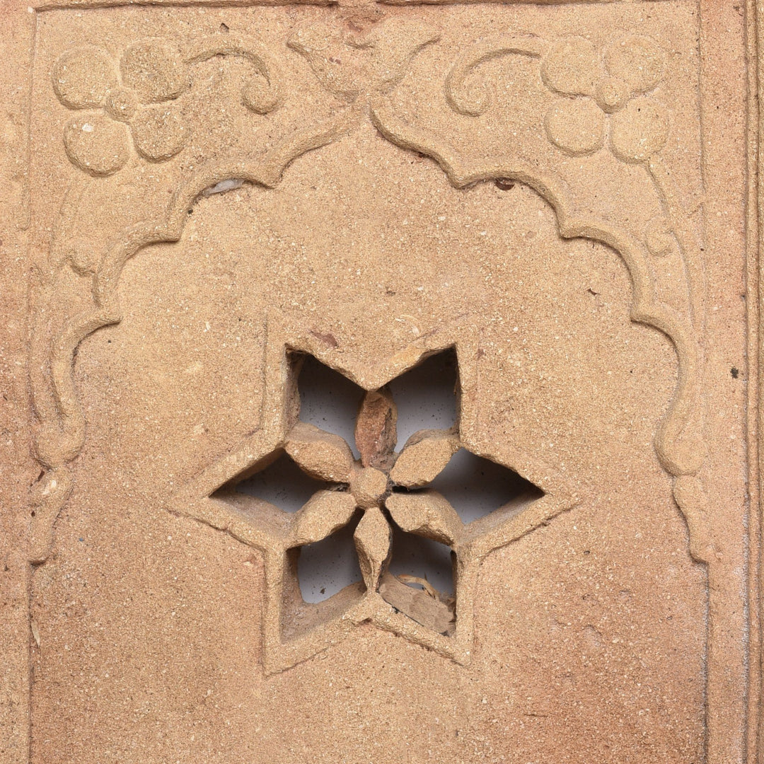 Detail Of  Large Carved Mughal Style Stone Panel From Jaiselmer - 19thC | Indigo Antiques