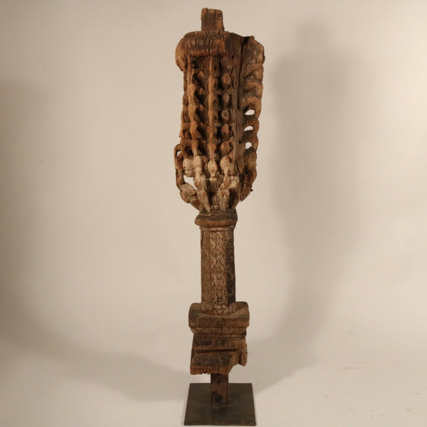 Carved Teak Architectural Bracket - 18thC - From Gujarat
