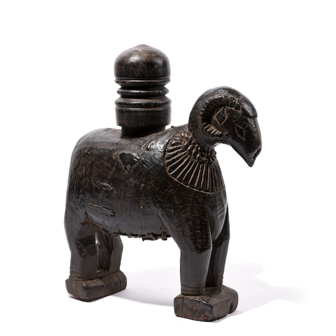 Old Carved Indian Juicer Ram Figure From Banswara - 19thC | Indigo Antiques