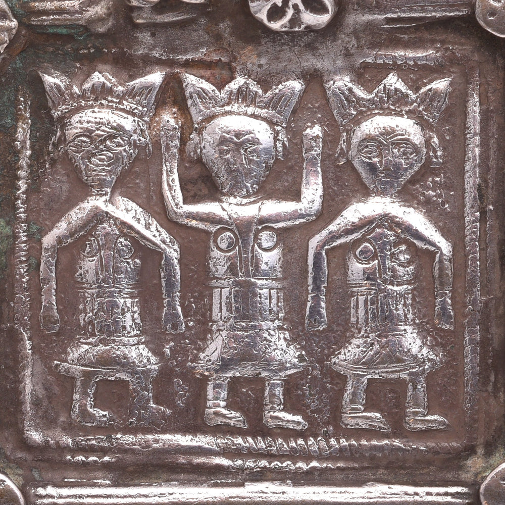 Tribal Silver Amulet Hoi Mata - Ca 85 yrs old | Indigo Oriental Antiques