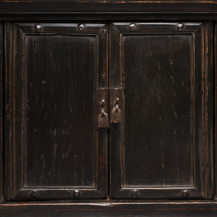 Door Detail From Elm Kang Cabinet From Shanxi - Ca 85 Yrs Old | Indigo Antiques