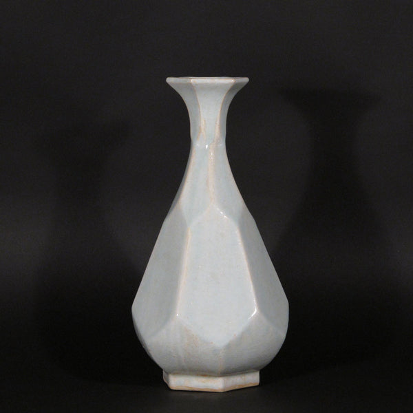 Fine Glazed Celadon Vase