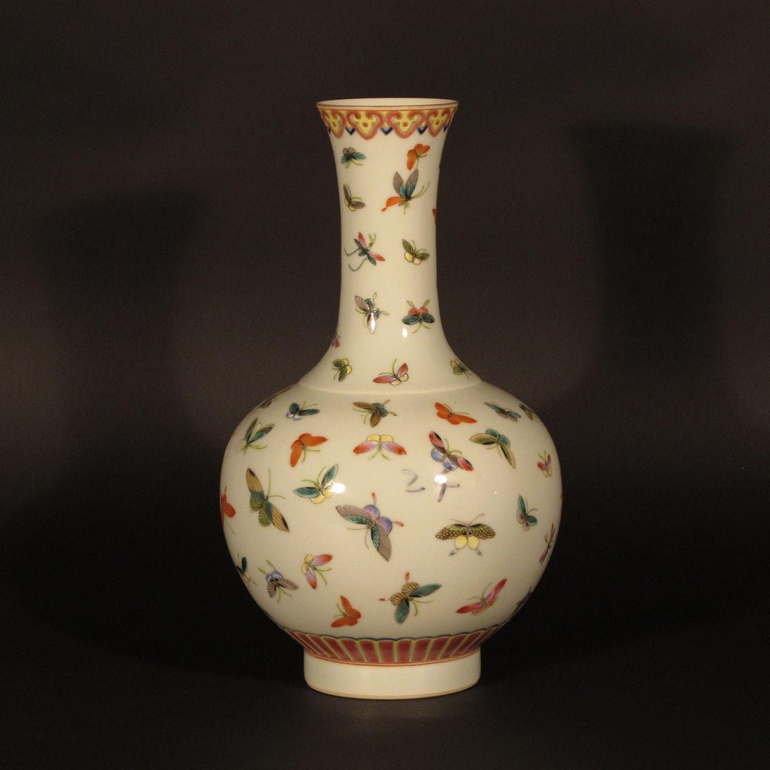Porcelain Vase With Wucai Glaze | Indigo Oriental Antiques