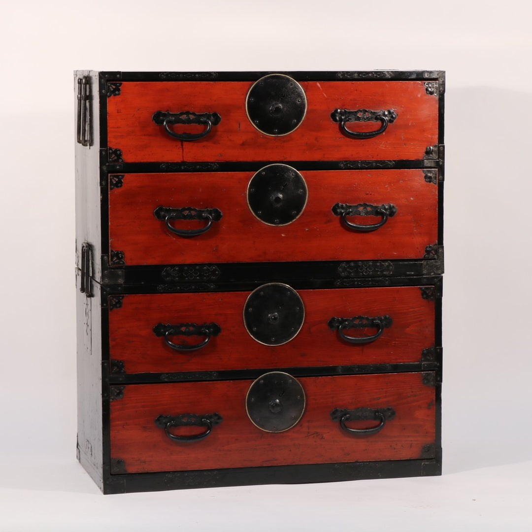 Isho Dansu Clothing Chest  from Yonezawa - late 19thC | Indigo Oriental Antiques
