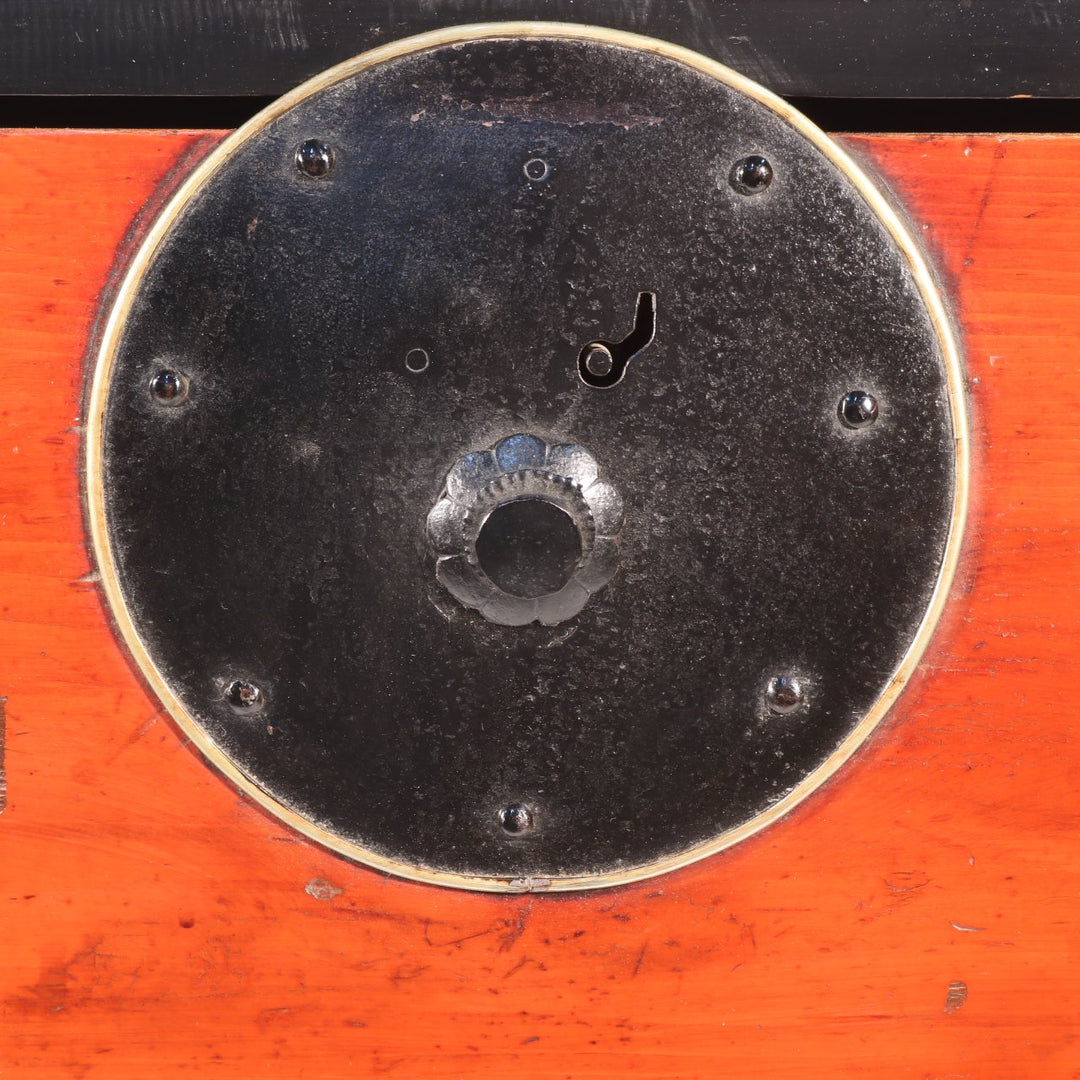 Isho Dansu Clothing Chest  from Yonezawa - late 19thC | Indigo Oriental Antiques