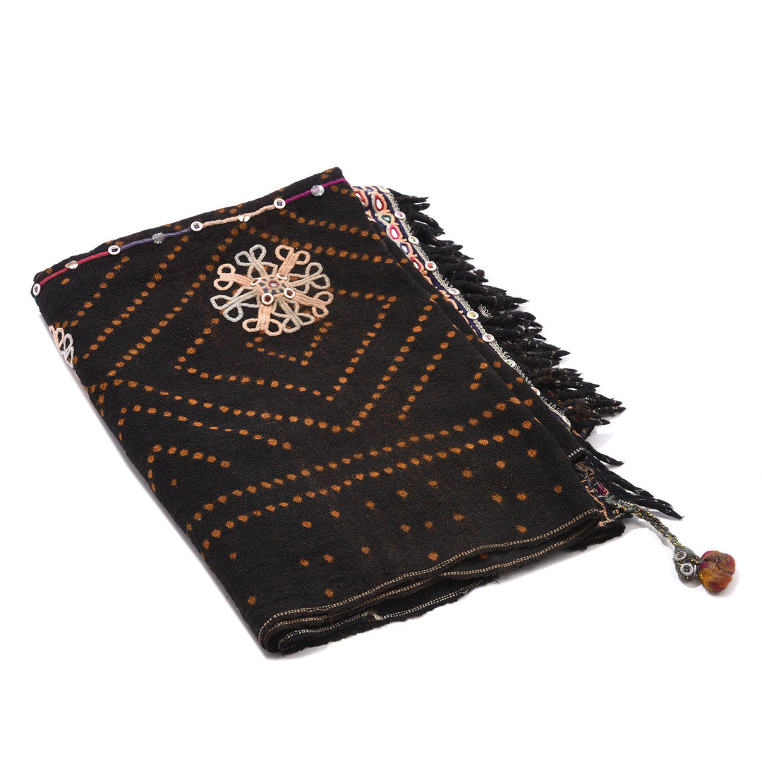 Indian Rabari Tribe Woolen Shawl - Ca 80 yrs old | Indigo Oriental Antiques